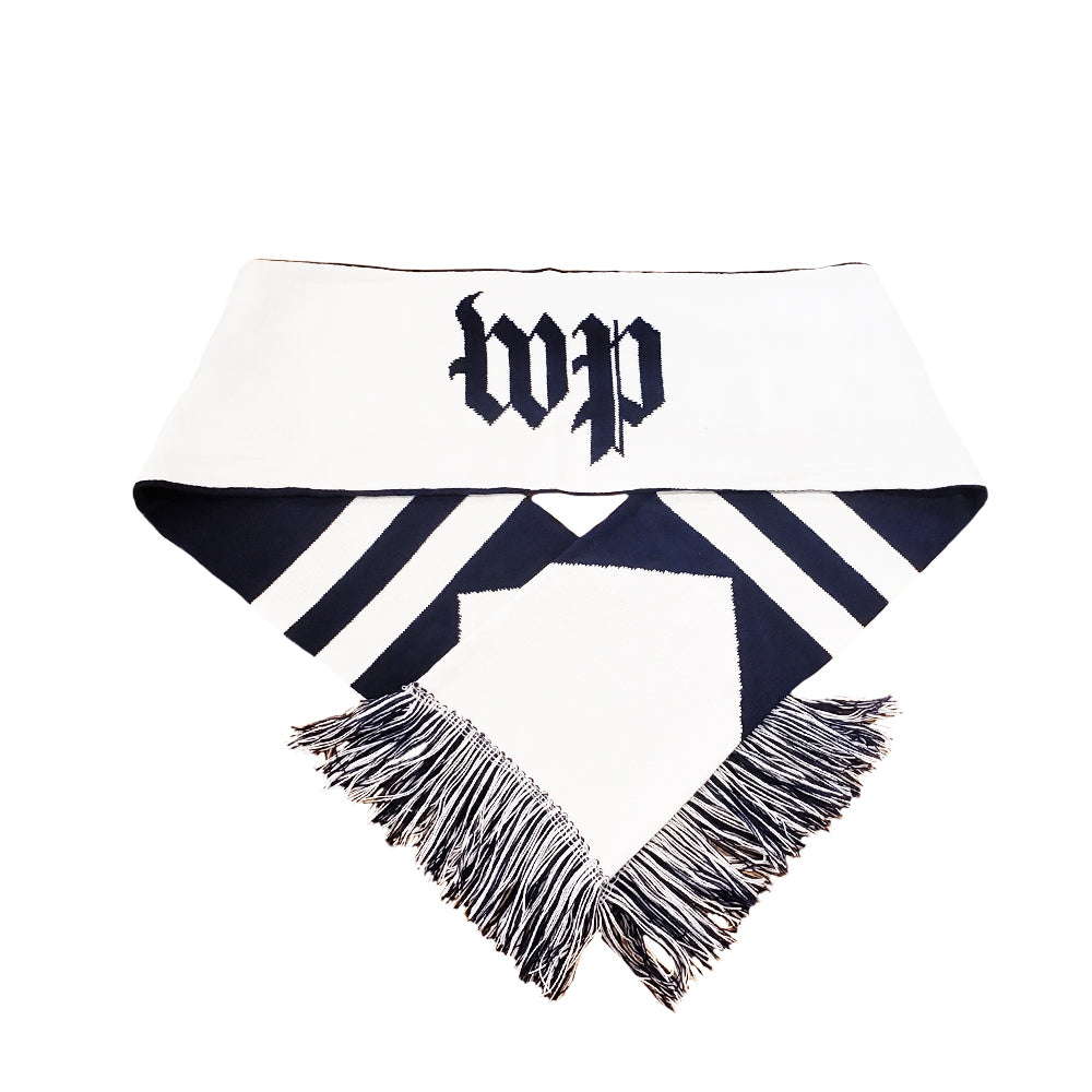 Reverse of scarf, white with blue "wp" lettering.